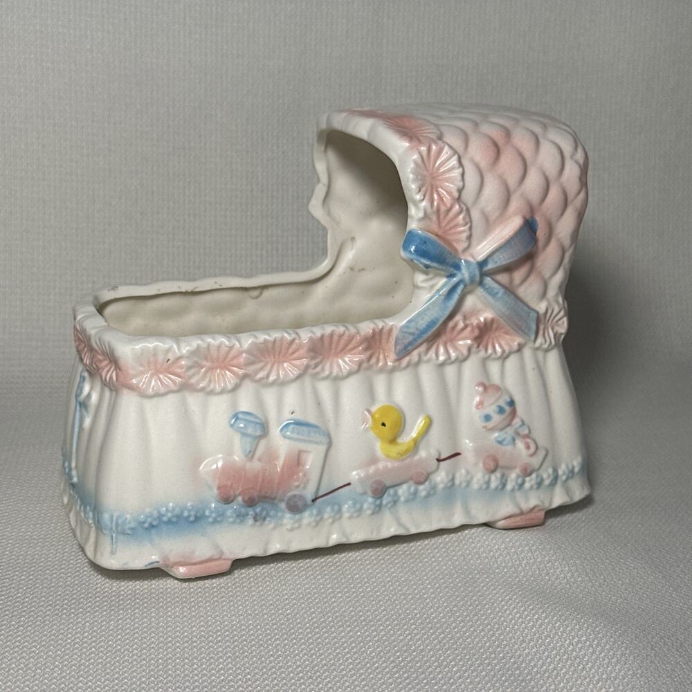 Relpo Vintage Musical Japan #6064 Bassinet/Baby Novelty Planter 6.75x4x5” Works!